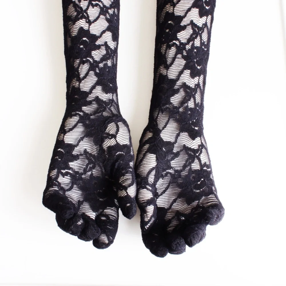 Vintage Opera Gloves Black Lace Floral Pattern Attributed to Norma Kamali OSFM
